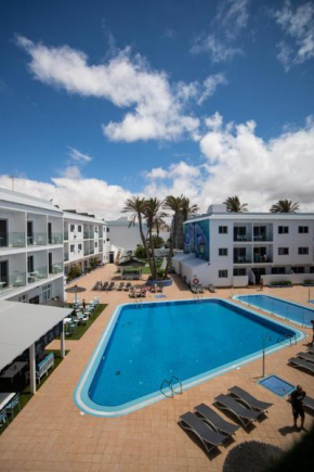 Гостиница Corralejo Surfing Colors Hotel&Apartments  Корралехо